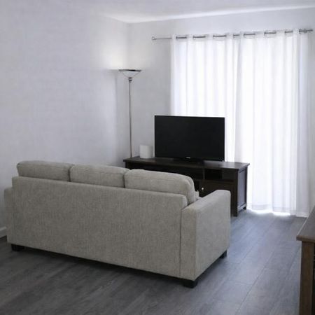 4 ½ LIBRE EN OCTOBRE 2026 - Photo 4