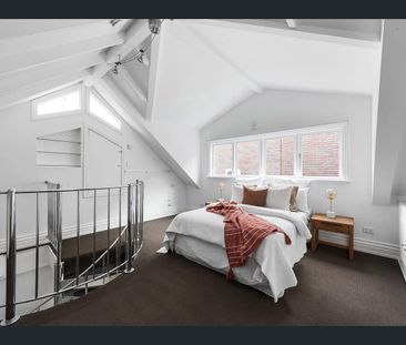 Welcome Home - Photo 3