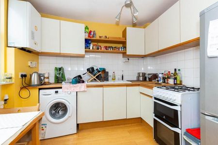 Close to an abundance of amenities on Holloway Road and Archway Station - Photo 4