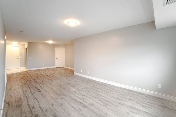 For Lease - 35 Kingsbridge Garden Circle Unit# 506, Mississauga, Ontario - Photo 1