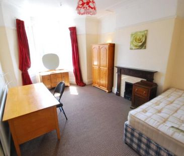 4 Bed - Wolsely Gardens, Jesmond Vale - Photo 3