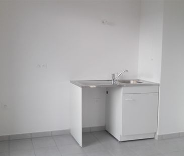 location Appartement T3 DE 63.31m² À BOIS D'ARCY - Photo 6