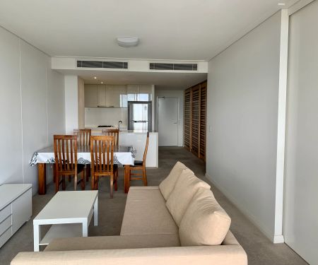 2 Bedroom plus 2 Spacious Study ROOM with Furniture Provided Apartment In Top Ryde - Photo 2