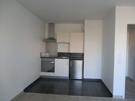 Location Appartement 2 Pièces 41 m² - Photo 4