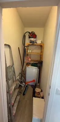 Ruhige 3-Zimmer-Wohnung mit Loggia, Garage und perfekter Verkehrsanbindung - Foto 1