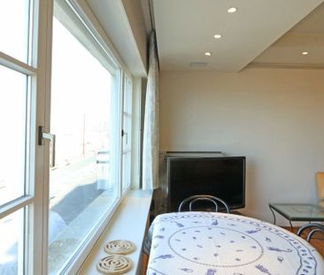 Appartement te huur in Het Zoute voor € 2.000 met 2 slaapkamers - Photo 2