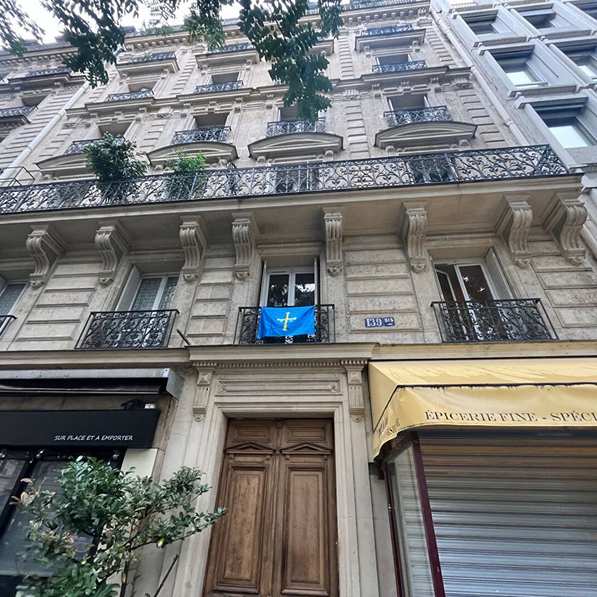 Appartement à louer meublé - Avenue de Versailles, - Photo 1