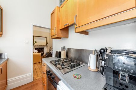 1 bedroom flat to rent - Photo 3