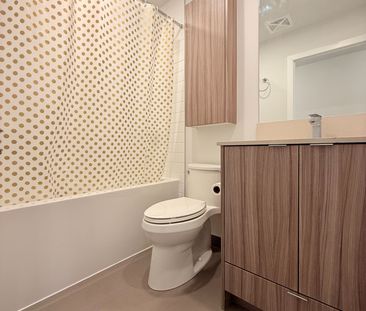 For Lease - 4130 Parkside Village Drive Unit# 1709, Mississauga, On... - Photo 2