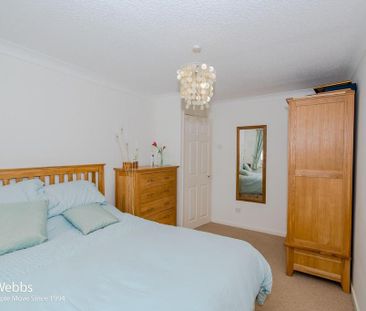 2 bedroom semi-detached bungalow to rent - Photo 6