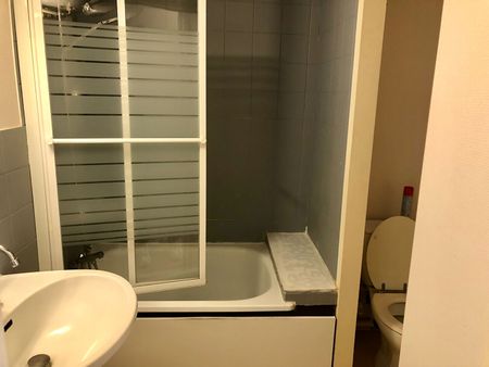 "LE SPACIEUX " - Location Appartement poitiers : 35.5 m2 - Photo 4