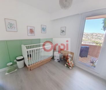Location Appartement 4 pièces Meublé 90m² ST LAURENT DU VAR 06700 - Photo 5