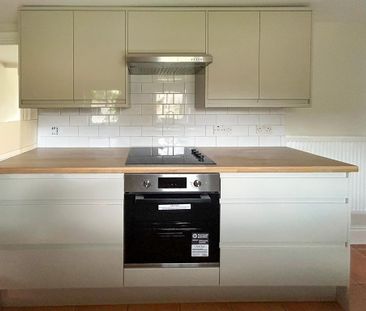 2 bedroom detached house to rent - Photo 5