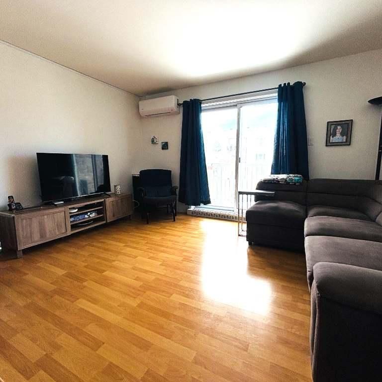 ST-ROMUALD (Lévis) 4 1/2 à louer | À quelques minutes des ponts | MAI ou JUIN 2026 - Photo 1