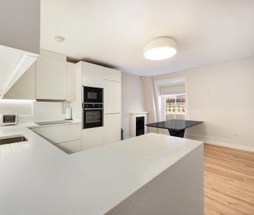3 bedroom flat to rent - Photo 6
