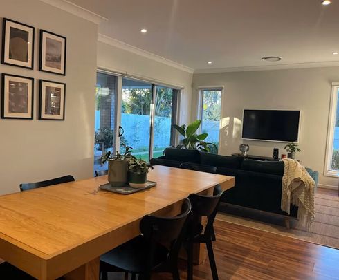 Capalaba - Photo 1