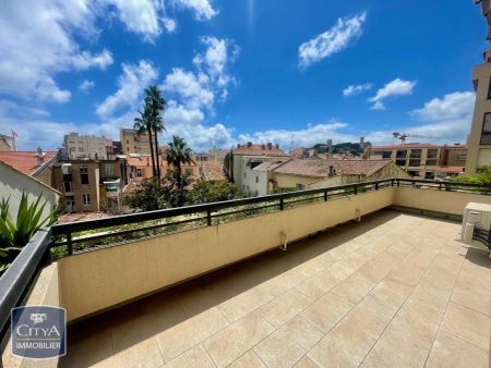 Appartement à louer 2 pièces 47.7m² - Photo 2