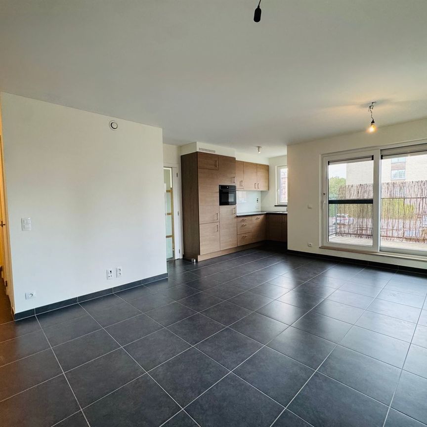 Appartement te huur in Sint-Niklaas met 1 slaapkamer - Photo 1