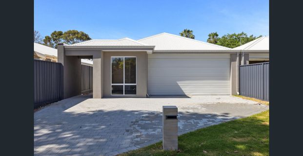 Rivervale Life - Photo 1