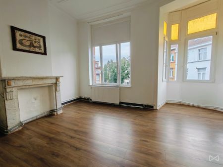 Appartement met één slaapkamer in Molenbeek-Saint-Jean - Photo 2