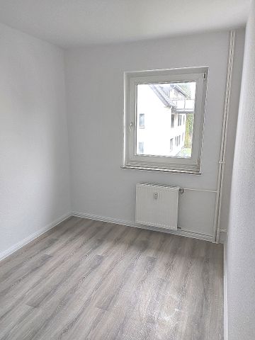 Renovierte 3 Zimmer in der 1. Etage wartet auf Sie - Foto 5