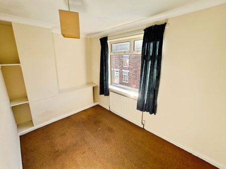 3 bedroom terraced house to rent - Photo 3