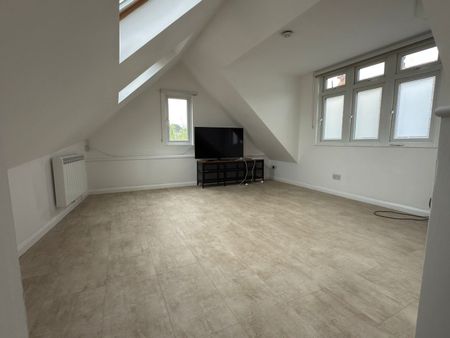 1 Bed Semi-Detached House, Pymmes Mews, N13 - Photo 5