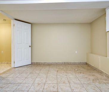 For Lease - 218 Broadview Avenue Unit# Lower, Toronto, Ontario - Photo 1