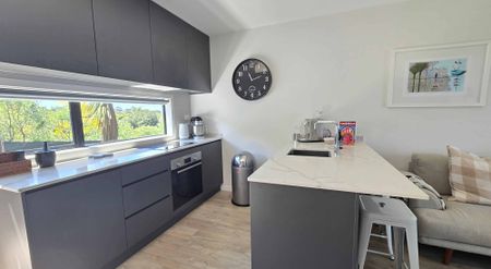 St Heliers Townhouse - Photo 2