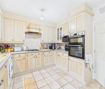 3 bedroom semi-detached house to rent - Photo 6