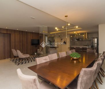 Apartamento com 2 quartos e 56m² para alugar em Higienópolis, Porto... - Photo 1