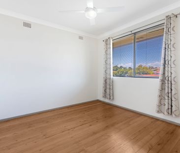 2/125 Military Road Port Kembla - Photo 2