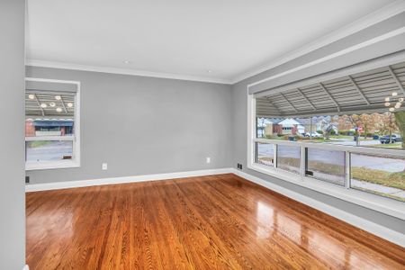 For Lease - 46 Basildon Crescent, Toronto, Ontario - Photo 5