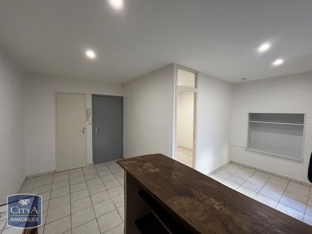 Location Appartement 1 pièce 25m² PERIGUEUX 24000 - Photo 5
