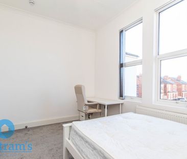 2 bed Apartment for Rent - Photo 5