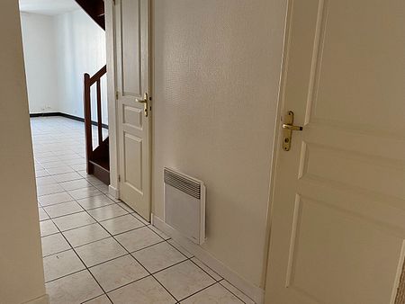 Location appartement 4 pièces, 65.00m², Montargis - Photo 5