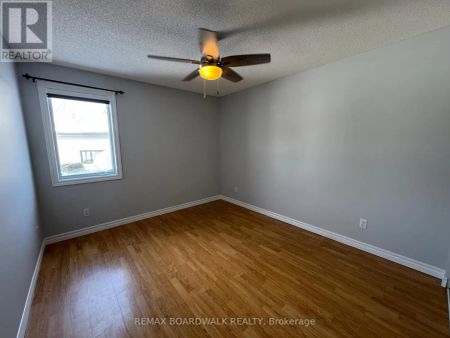 1 - 169 MABEL STREET - Photo 4