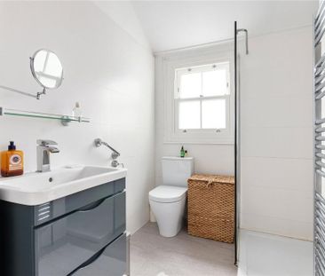 3 bedroom terraced house to rent - Photo 4