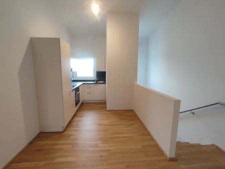 Wunderbar ruhige Dachgeschosswohnung am Auberg - Photo 2