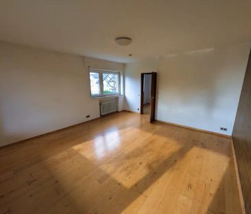 Helle, gepflegte 1ZKDB + Sonnenbalkon in Niederholtorf! 40qm, Parke... - Photo 4