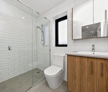 3/2 Howard Court, Clayton - Photo 1