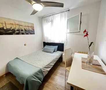 Calle de Cantalapiedra, Madrid, Community of Madrid 28038 - Photo 6