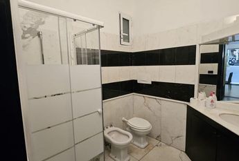 Via via casaregis, Genova, Liguria 16131