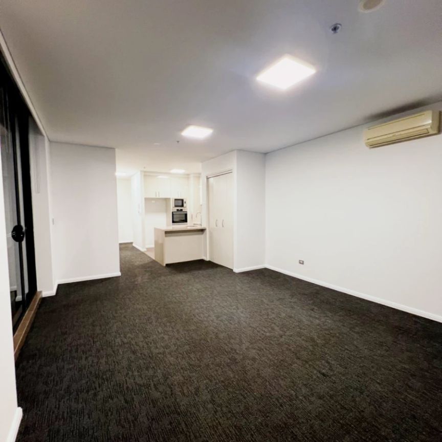 3 bed 2 bath - Photo 1