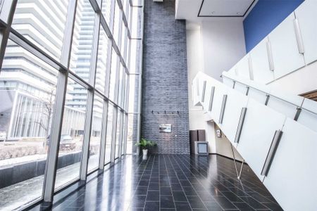 For Lease - 33 Charles Street Unit# 3905, Toronto, Ontario - Photo 3