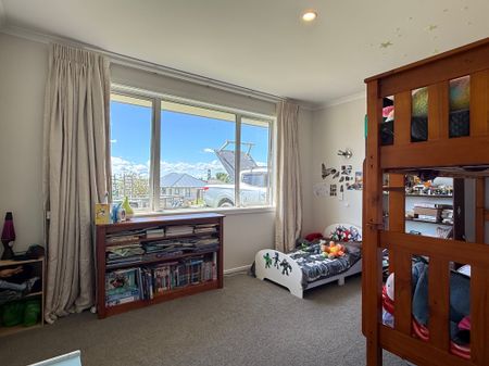 Modern living, country location! - Photo 2