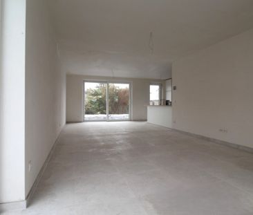 Energiezuinige nieuwbouwwoning te huur in rustige wijk te Sijsele - Photo 6