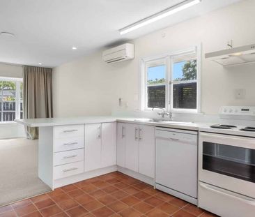 Sunny 2 bedroom in Fendalton! - Photo 4