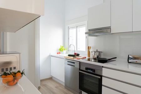 Carrer Trafalgar, Valencia, Valencian Community 46023 - Photo 4