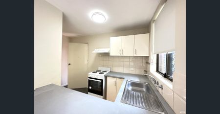 PRIME LOCATION IN MOUNT LAWLEY! - Photo 4